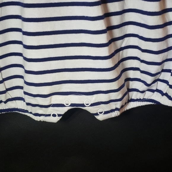 SOLD! Baby Girl Tommy Hilfiger Romper/Shortall - Picture 4 of 4